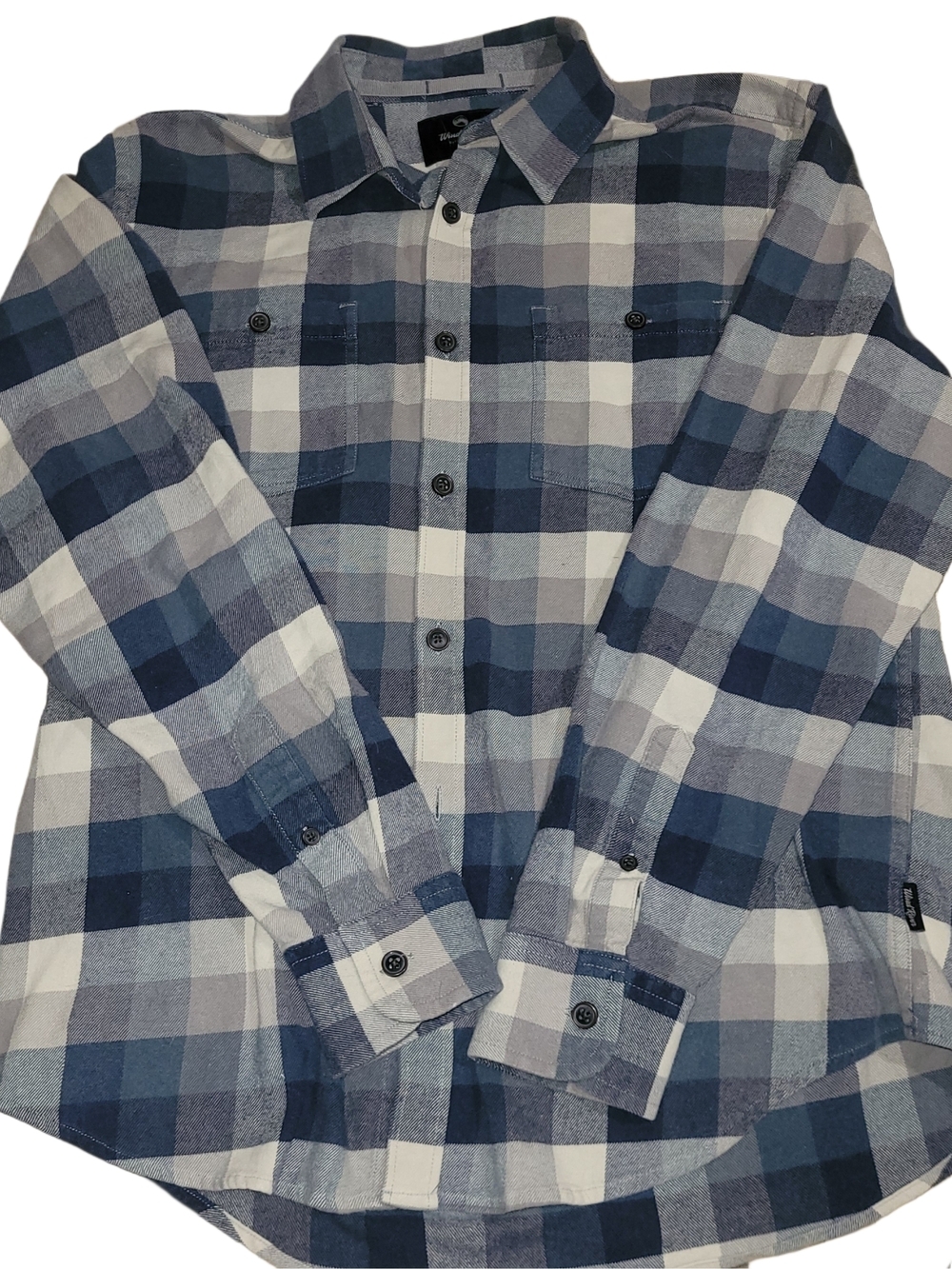 Wind River Men's Blue And Grey Plaid Button-Up Shirt Size M